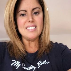 Meet your Posher, Lori